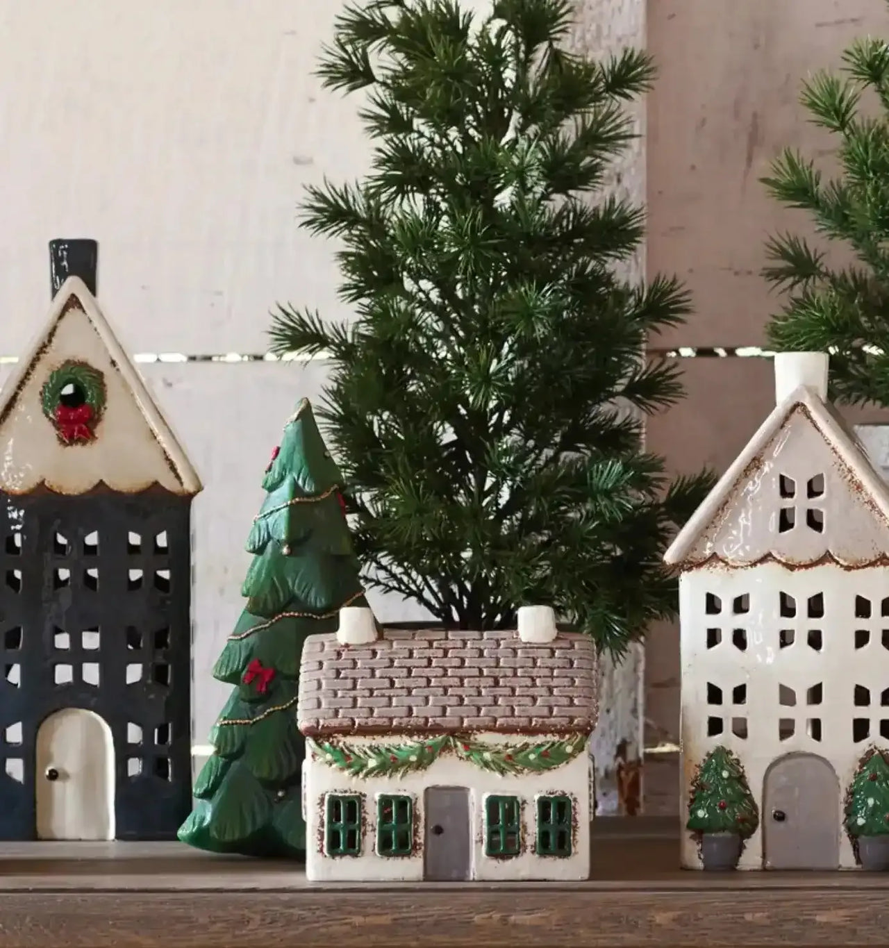 {{ product_title }} – {{ collection_name }} | House of Dudley