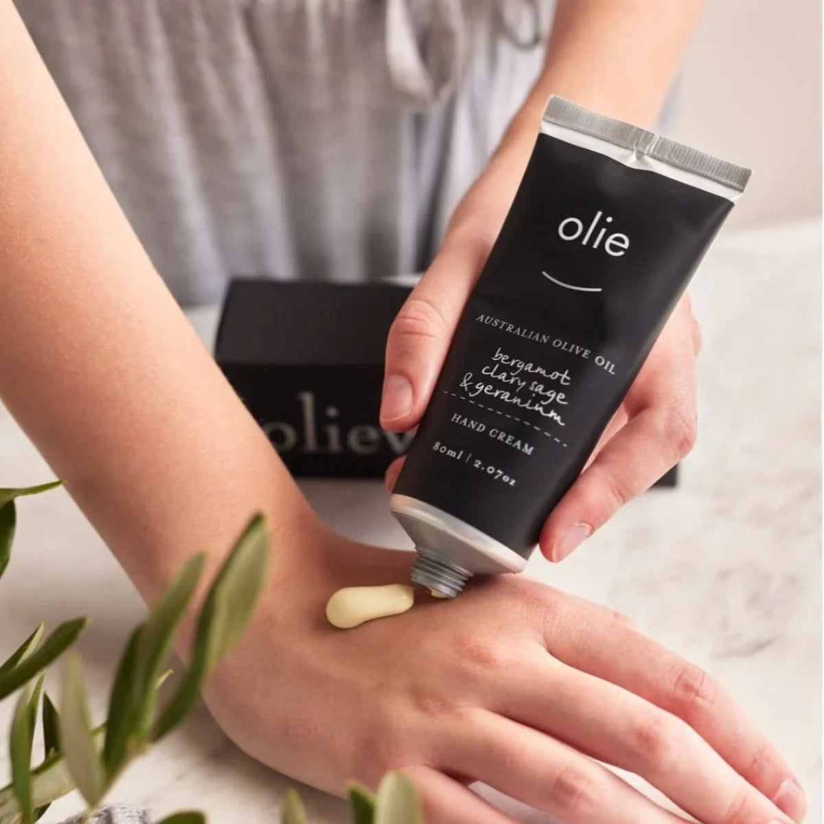 Olieve & Olie Hand Cream – Bergamot, Clary Sage & Geranium 80ml