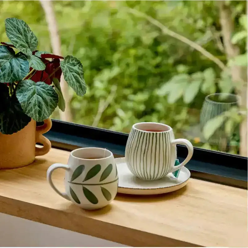 Robert Gordon Hug Me Mugs – Olive Brush Set of 4 from House of Dudley