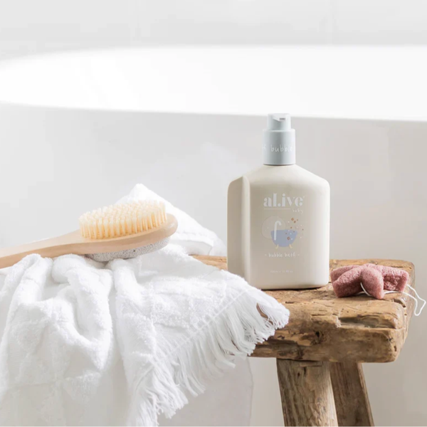 al.ive baby – Bubble Bath – Apple Blossom