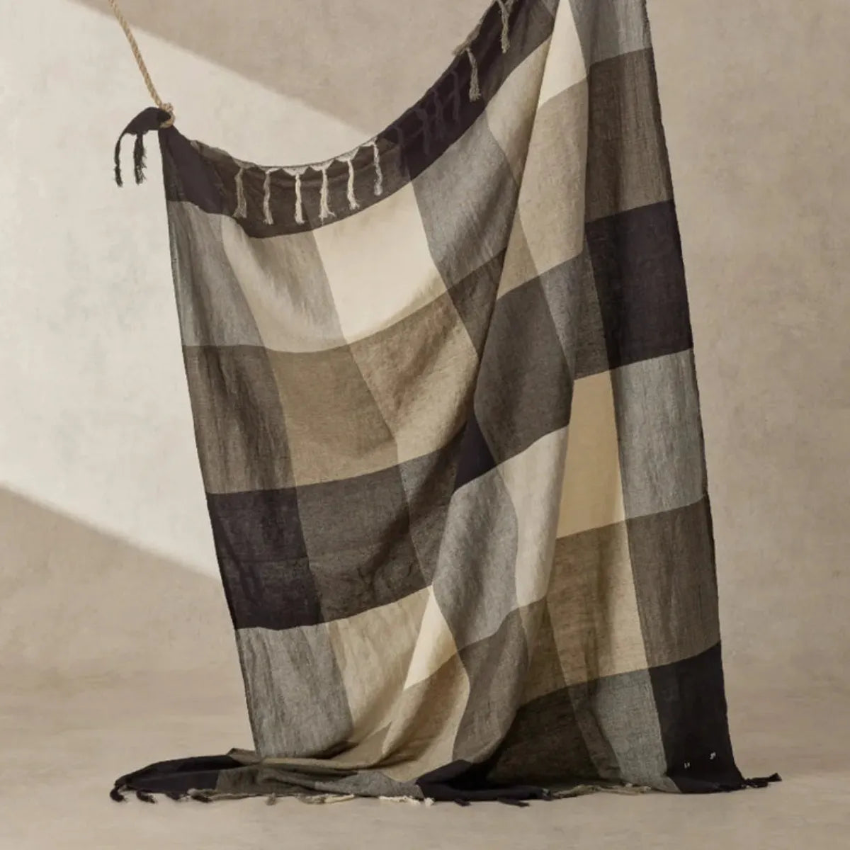 Harriet throw in coal, 170 x 130cm