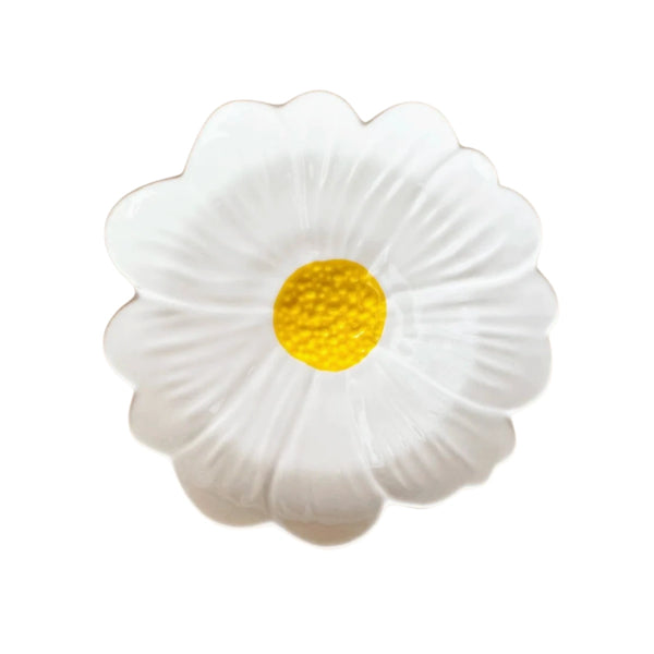 Noss & Co White Flower Plate – Textured Yellow Centre