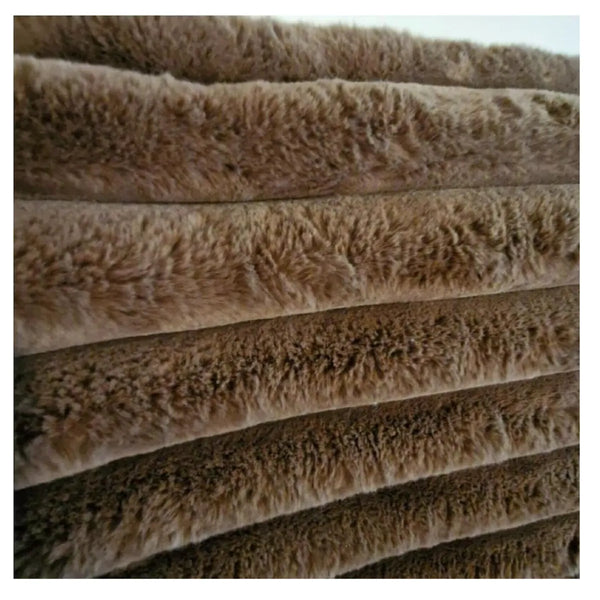 Puffer Lux faux Throw Blanket chocolate